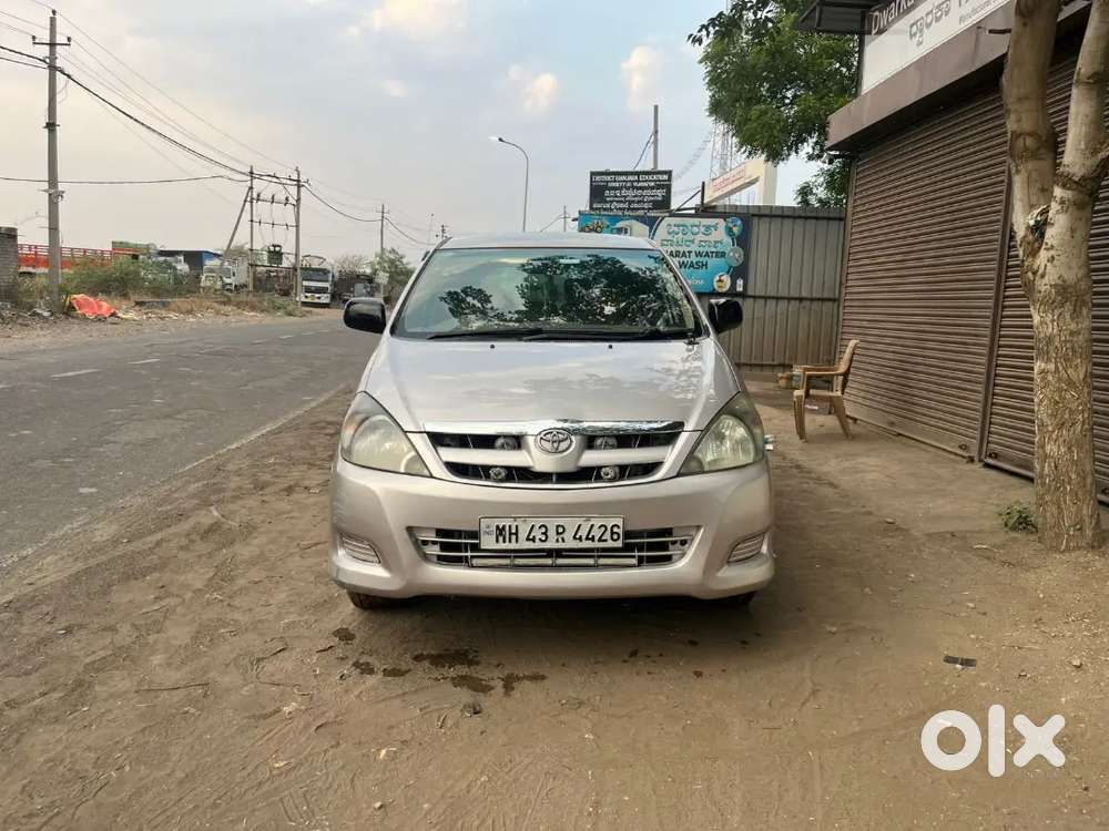 Toyota Innova 2.5 Diesel 7-seater 2007