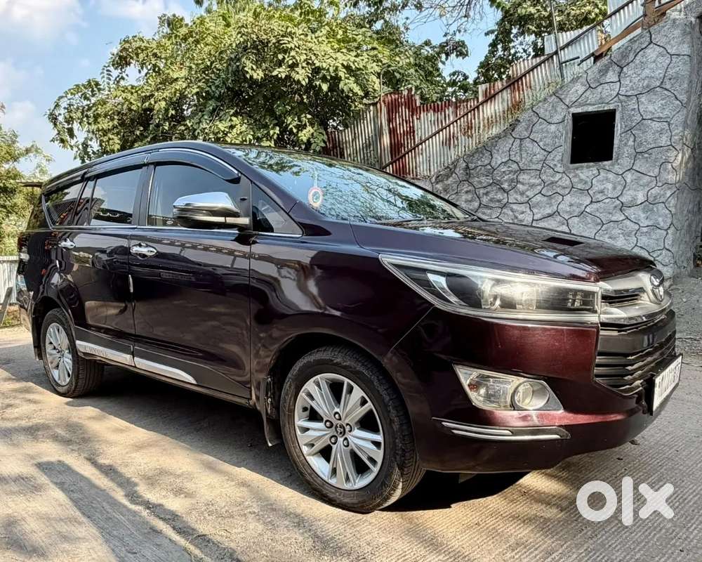 Toyota Innova Crysta 2.8 Zx At 7 Seater, 2018, Diesel