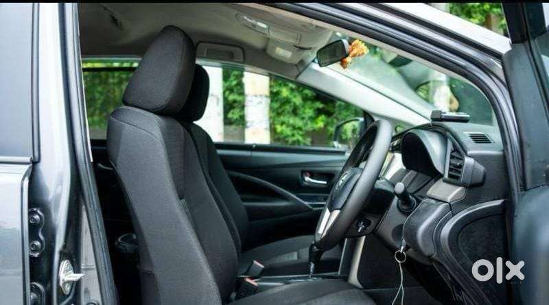 Toyota Innova Crysta 2.7 Gx Limited Edition At 7 Str, 2022, Petrol