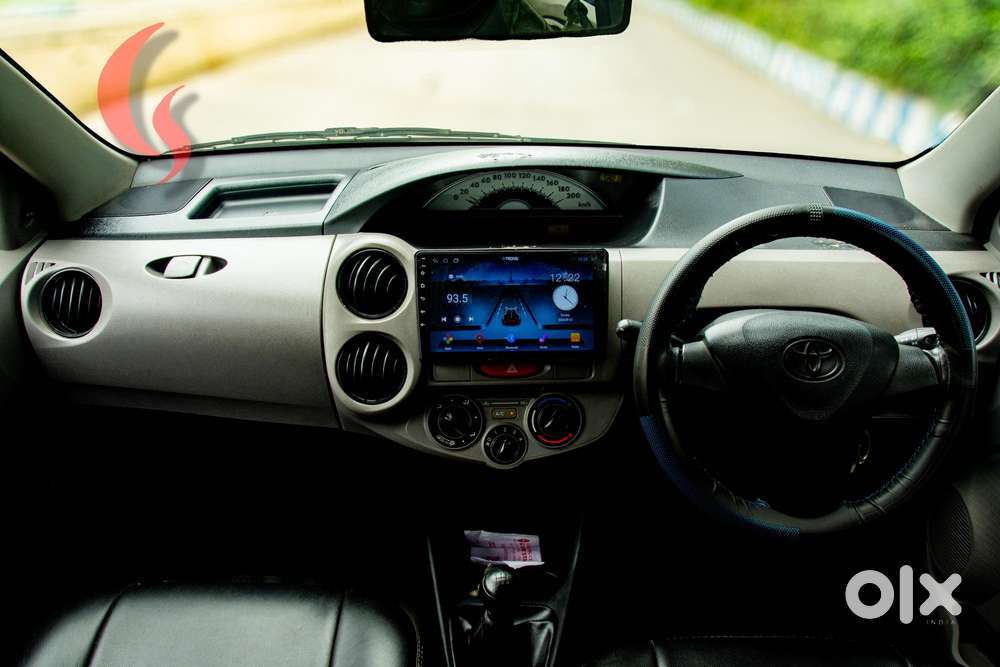 Toyota Etios Liva G, 2011, Petrol
