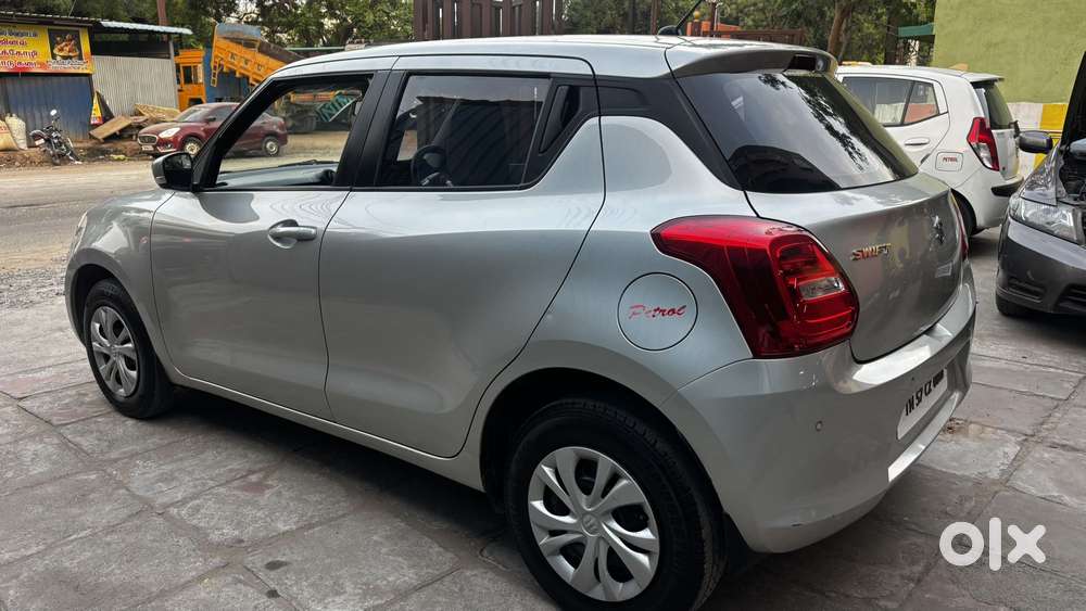 Maruti Suzuki Swift Vvt Vxi, 2021, Petrol