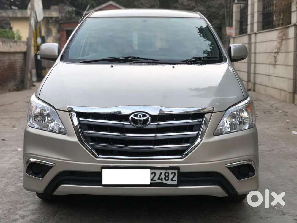 Toyota Innova 2.5 Gx 7 Seater Bs Iv, 2014, Diesel