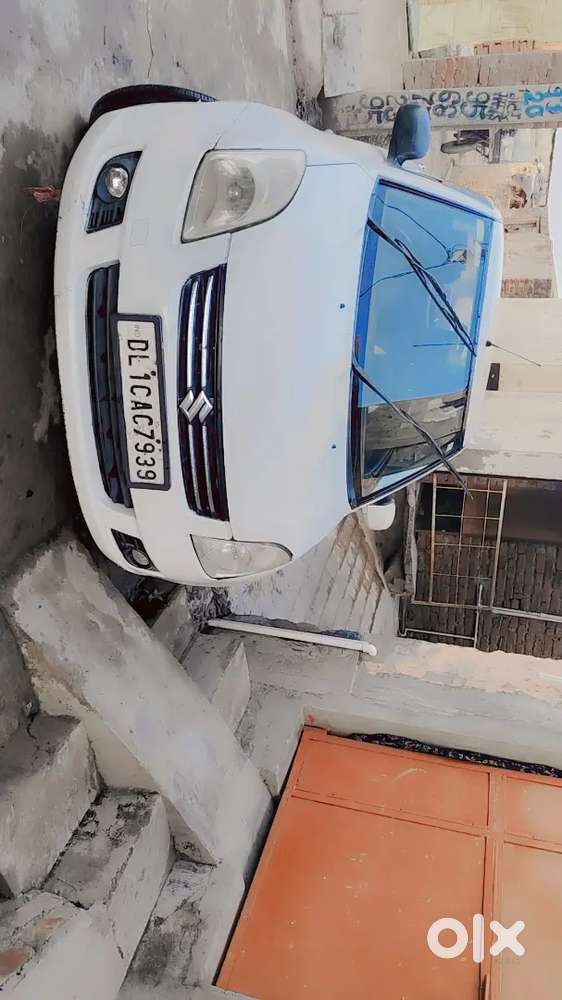 Urjent Seel Paiso Ki Zarurat Hai Maruti Suzuki Dzire Diesel 2015