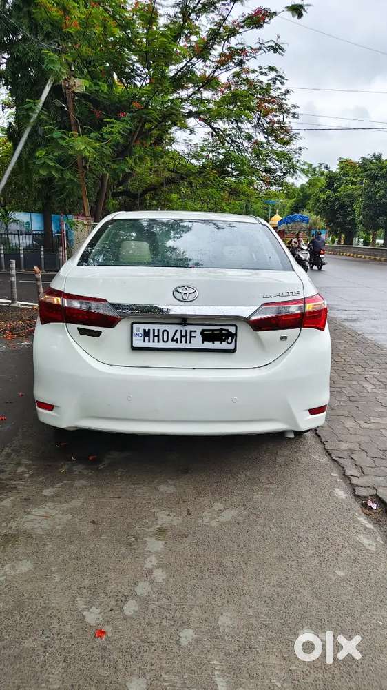 Toyota Corolla Altis 2016
