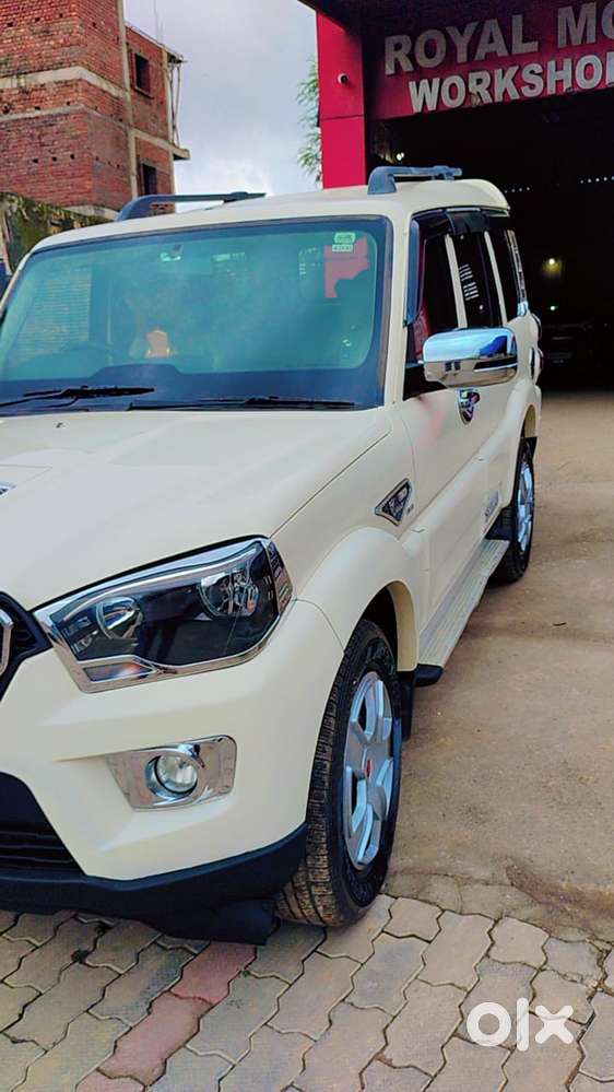 Mahindra Scorpio