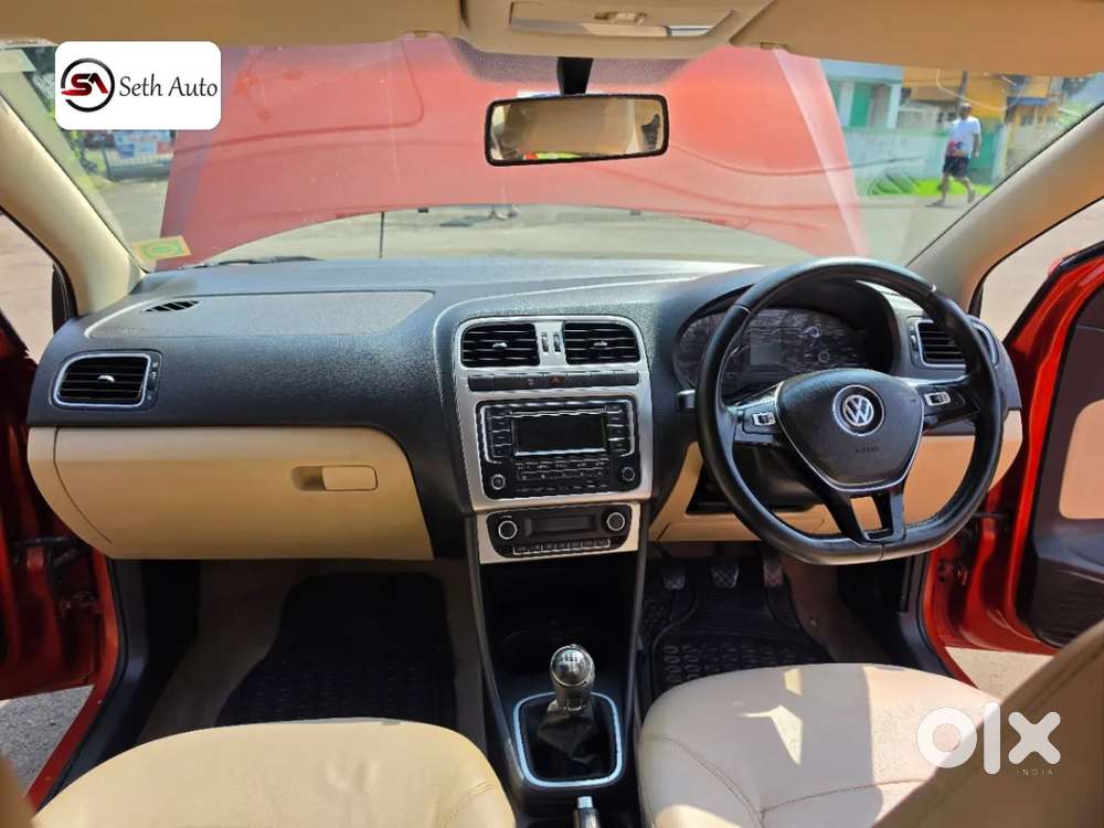 Volkswagen Polo Petrol Highline 1.2l, 2014, Petrol