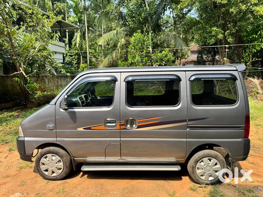 Maruti Suzuki Eeco 2022 Cng & Hybrids Well Maintained