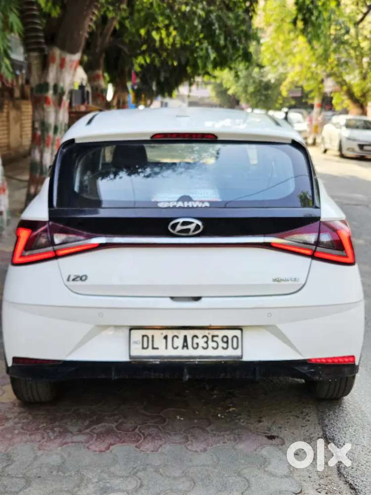 I20 Sportz - 2023 Petrol 12000kms Showroom Condition