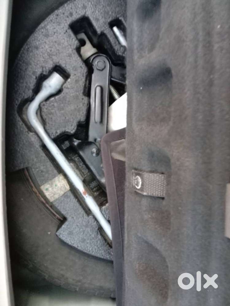 Mahindra Xuv300 W6 Amt Diesel, 2020, Diesel