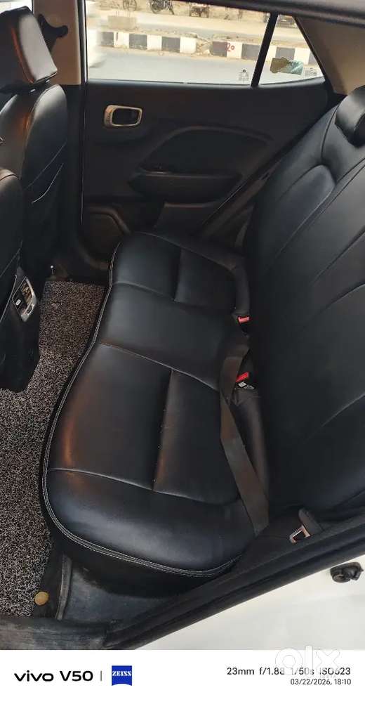 Hyundai Venue 2020 Petrol 130000 Km Driven