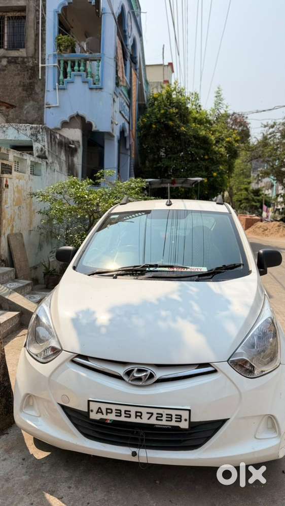 Hyundai Eon 2013 Petrol Well Maintained