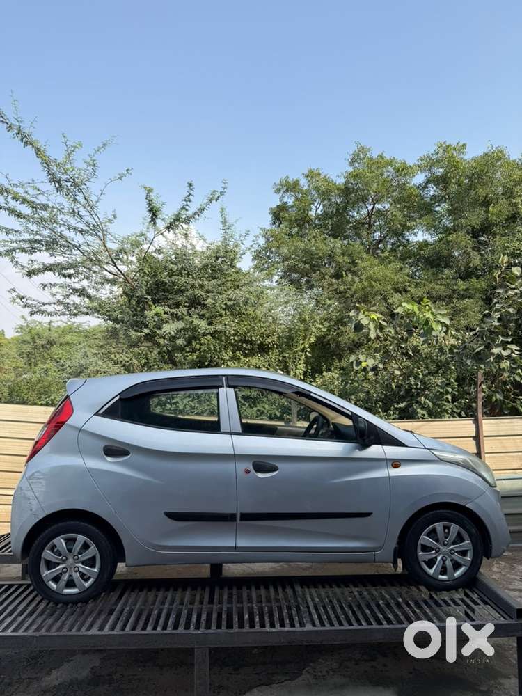 Hyundai Eon Magna+ Petrol 2012