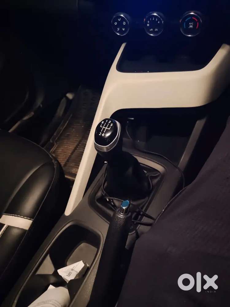 Nissan Magnite 2021 Petrol Well Maintained