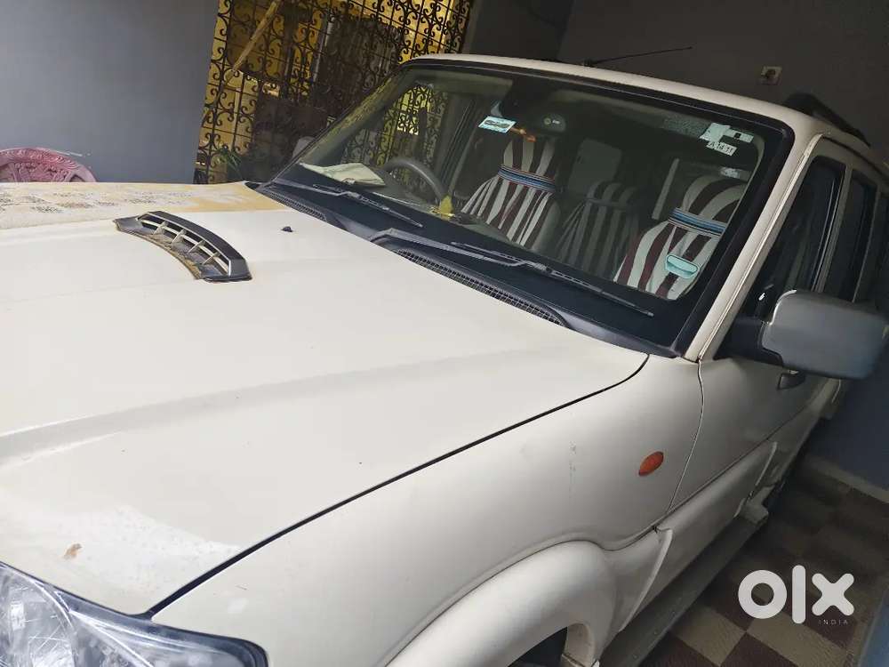 Mahindra Scorpio Classic 2013 Diesel 285000 Km Driven