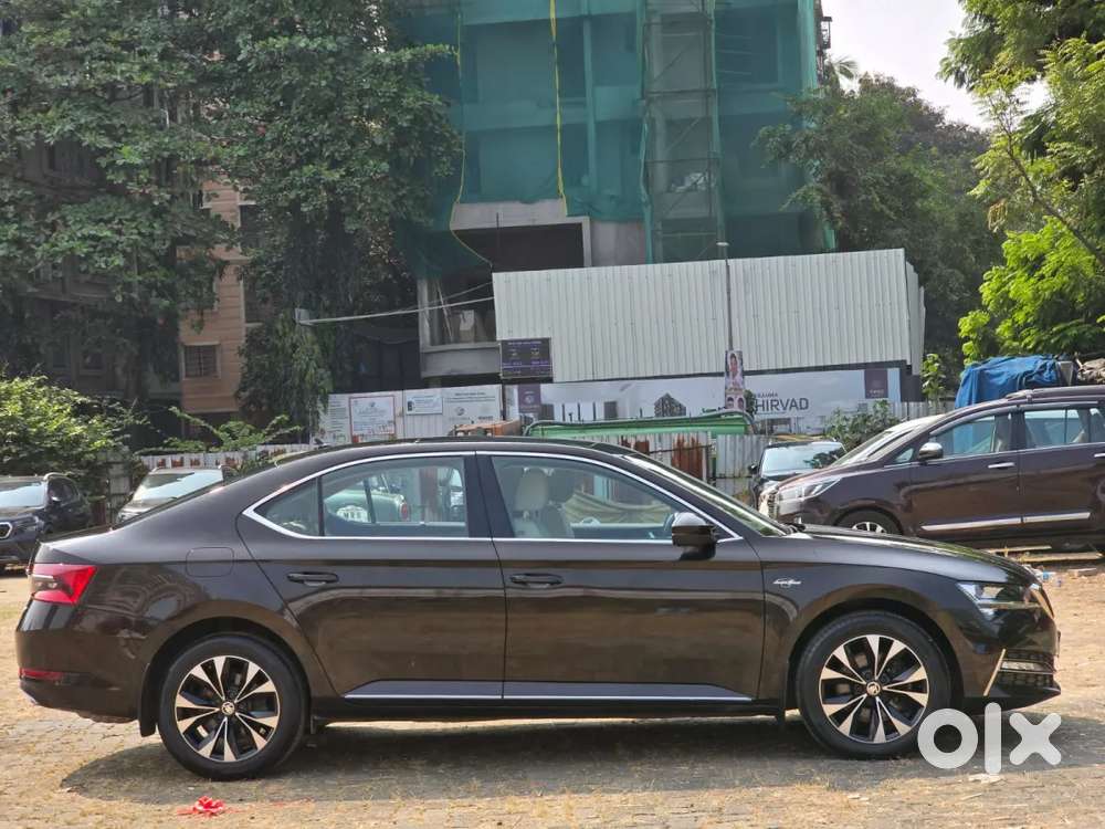 Skoda Superb 2.0 L&k Tsi At, 2021, Petrol