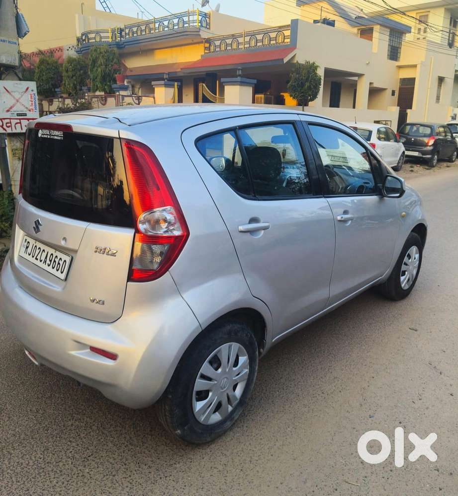 Maruti Suzuki Ritz Vxi, 2010, Petrol