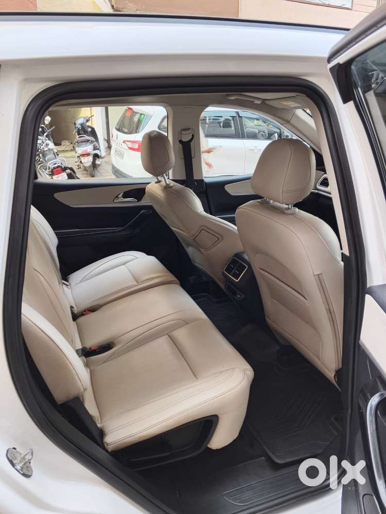 Mahindra Xuv700 2.2 Ax 7 Diesel Mt Str, 2022, Diesel