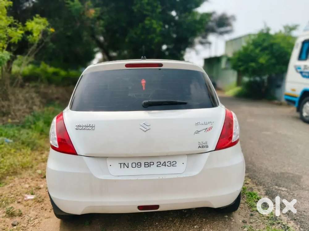 Maruti Suzuki Swift Zxi 2011
