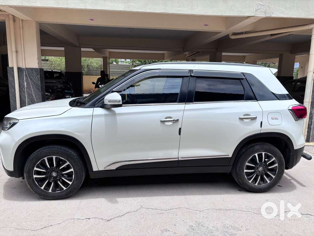 Toyota Urban Cruiser Cruiser Premium, 2022, Petrol
