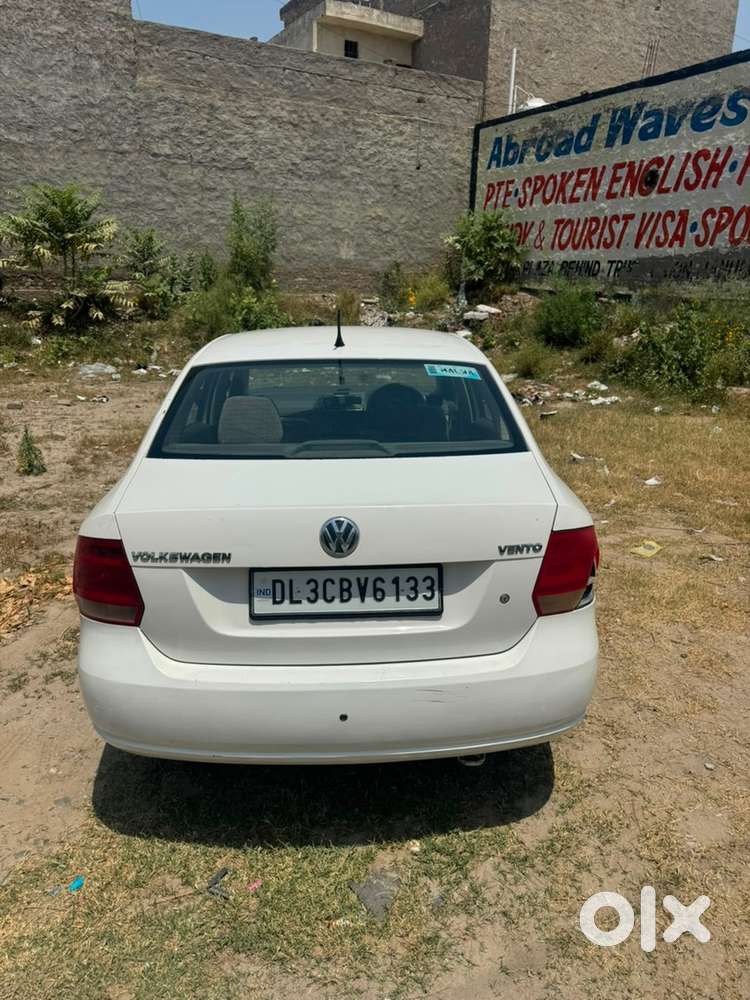 Volkswagen Vento Petrol 2011