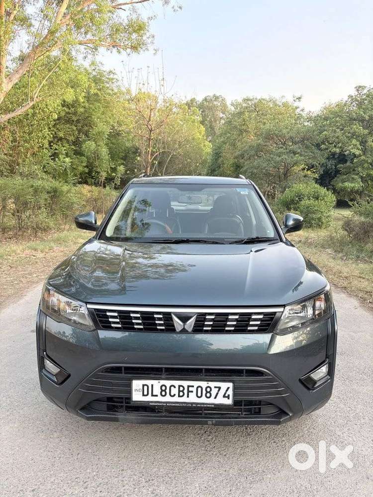 Mahindra Xuv300 W6, 2023, Petrol