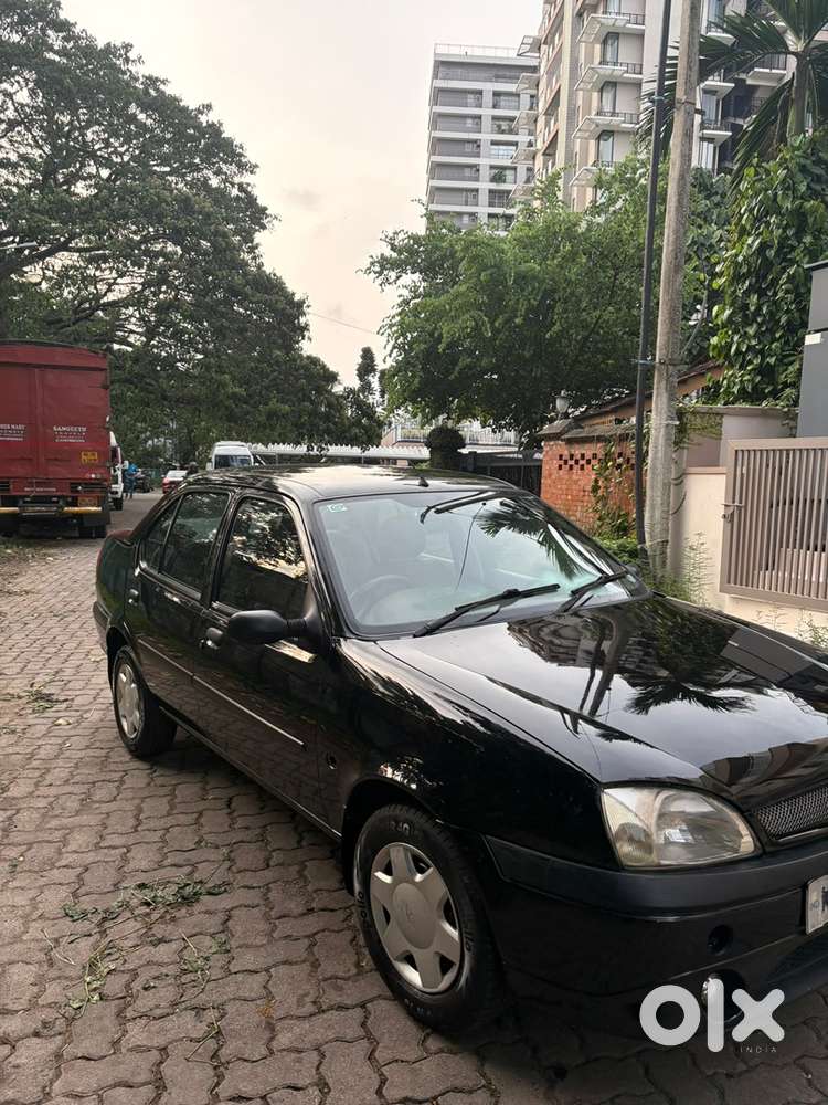 Ford Ikon 2007 Year
