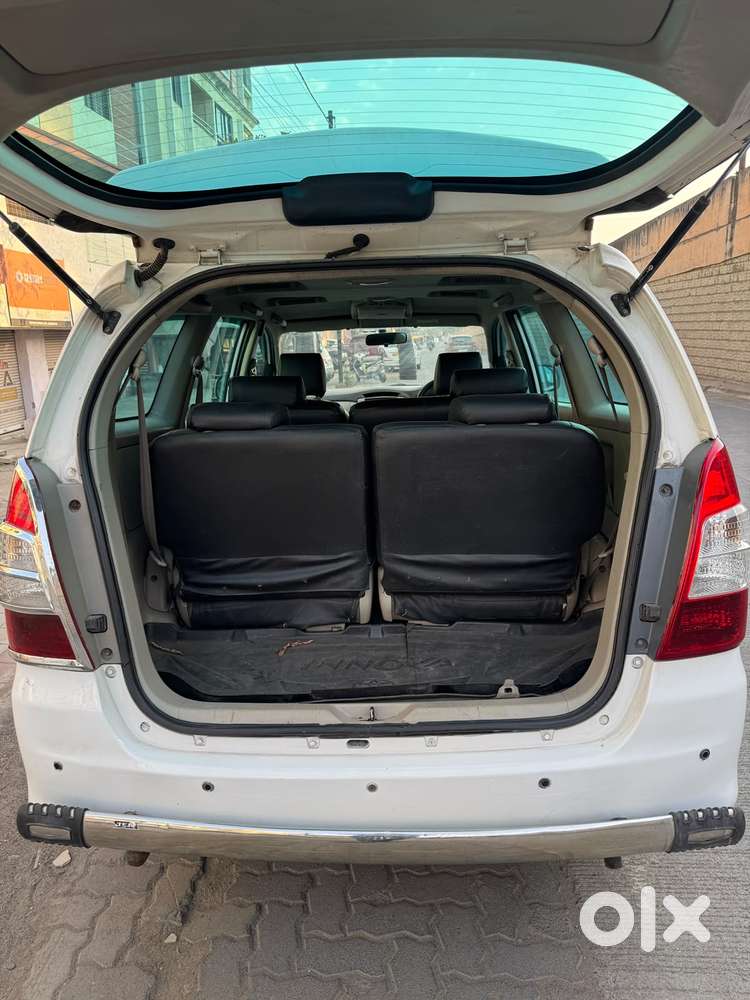 Toyota Innova 2.5 G (diesel) 7 Seater, 2013, Diesel