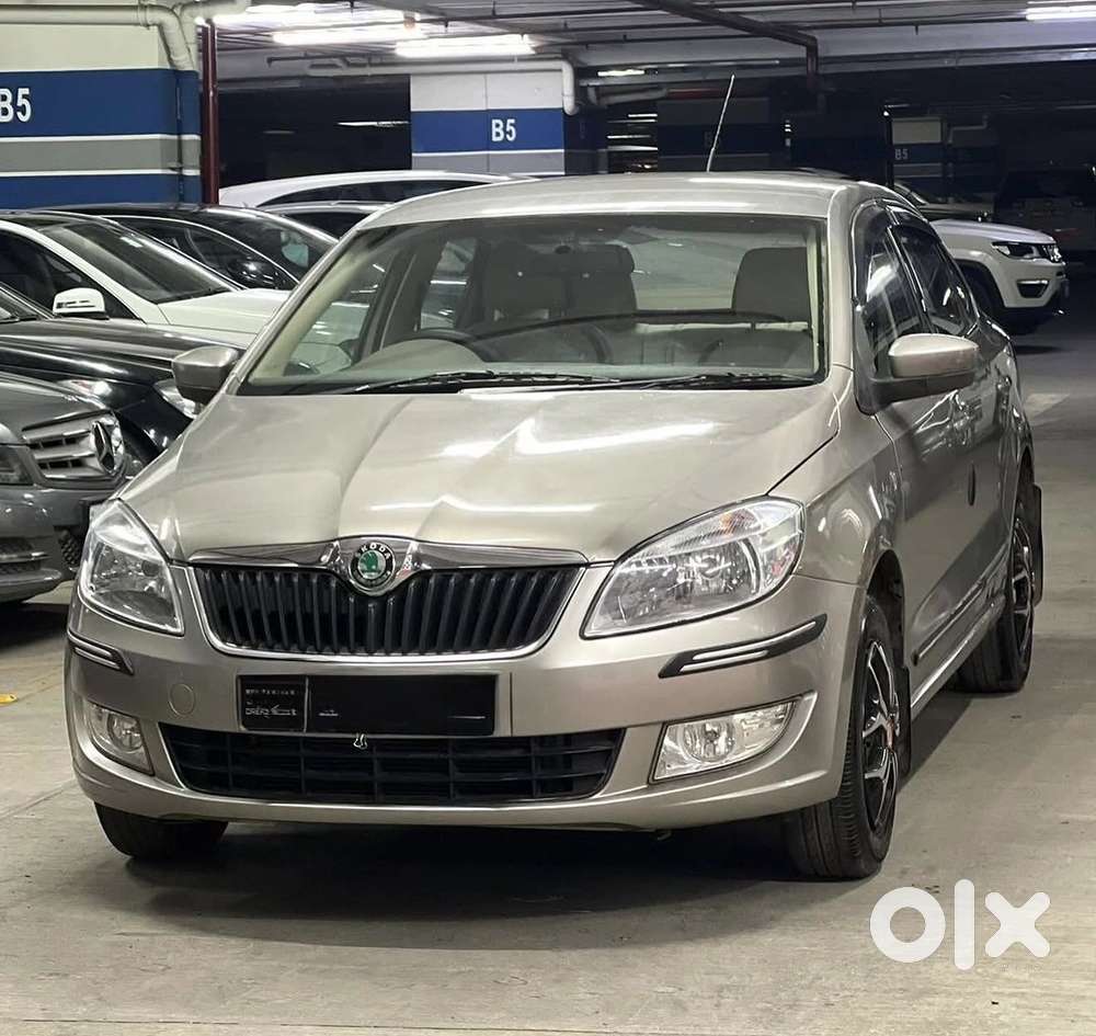 Skoda Rapid 2011-2013 1.6 Mpi Ambition, 2013, Petrol