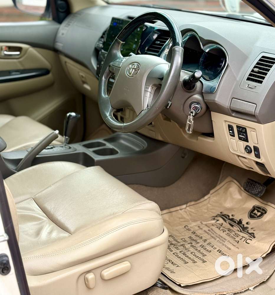 Toyota Fortuner 3.0 4x2 Automatic, 2012, Diesel
