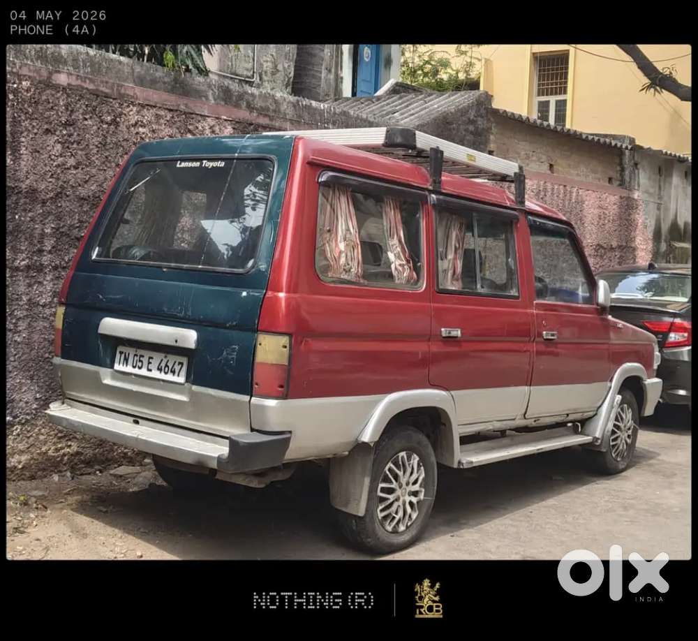 Toyota Qualis 2001 Model