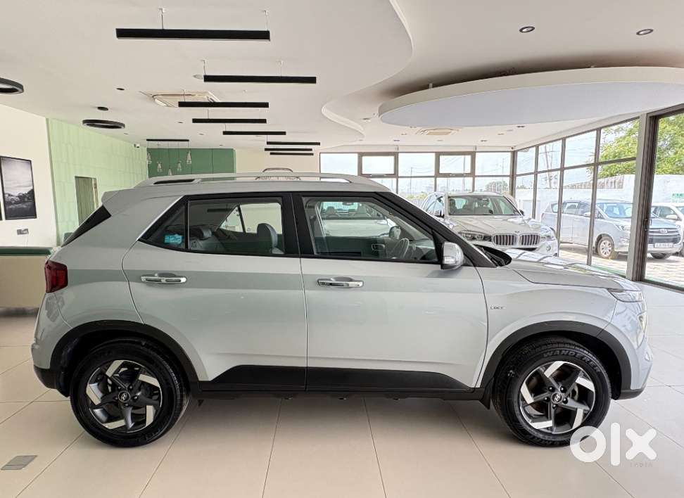 Hyundai Venue Sx Plus Turbo Dct, 2019, Petrol