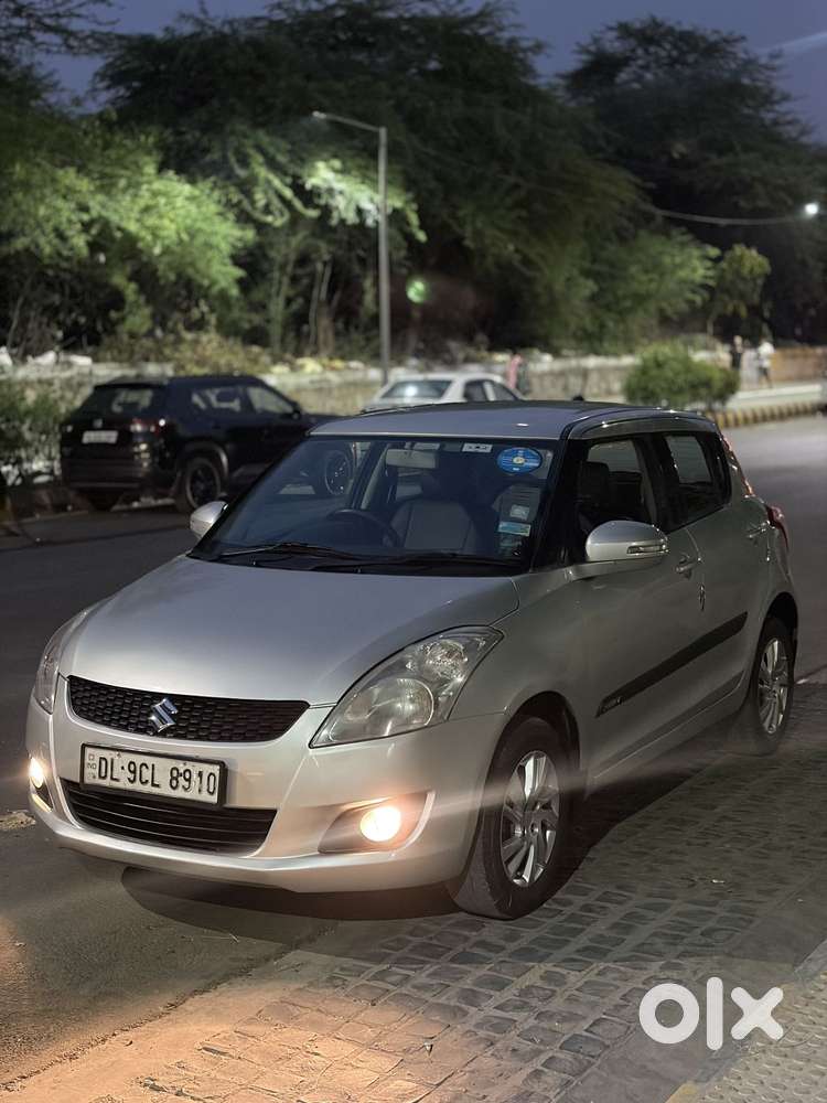 Maruti Suzuki Swift Zxi, 2012, Petrol
