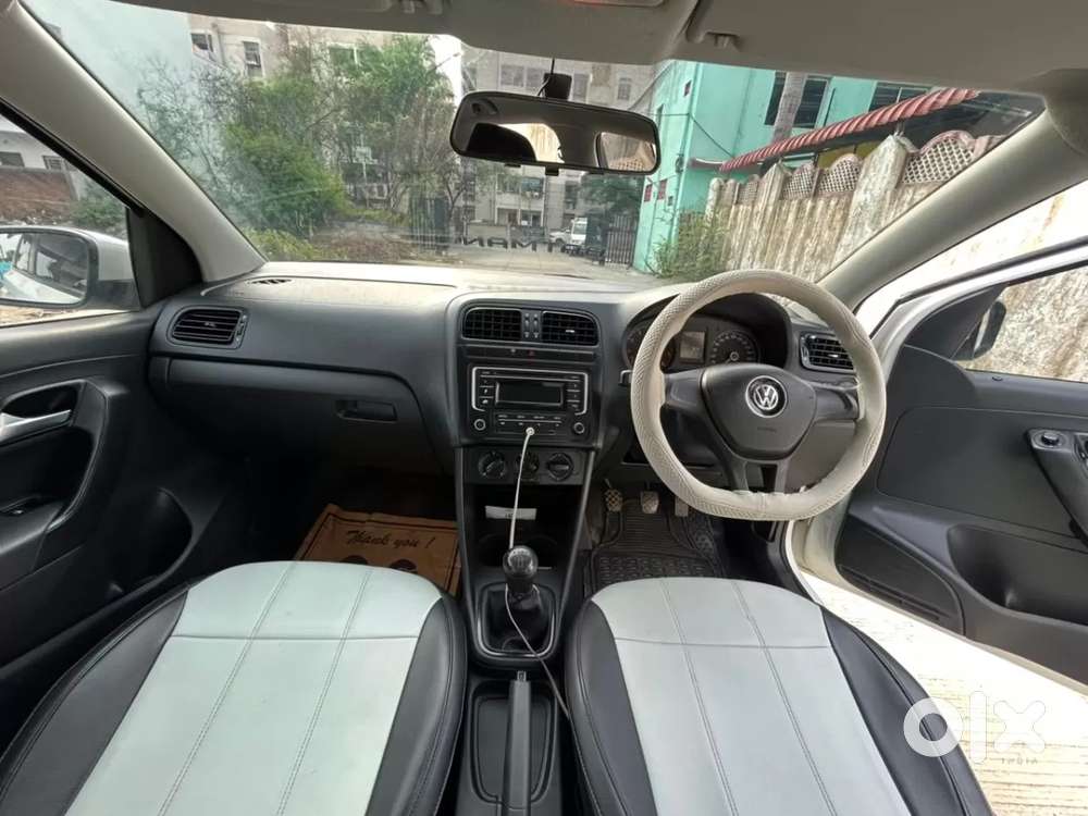 Volkswagen Polo Petrol Comfortline 1.2l, 2015, Petrol