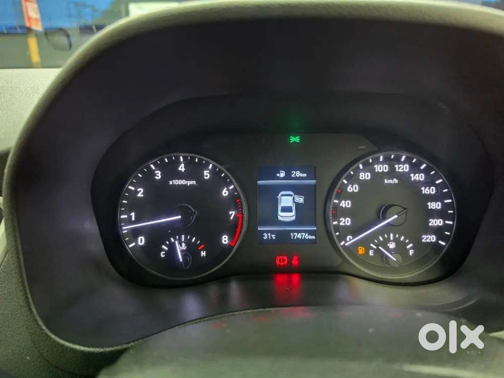 Hyundai Verna 1.6 Sx (o) Vtvt, 2018, Petrol