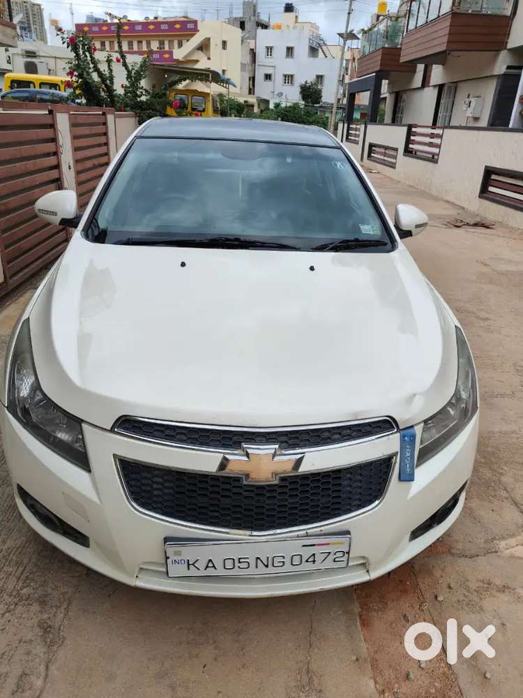 Chevrolet Cruze 2011 Diesel 99000 Km Drivenmodel: