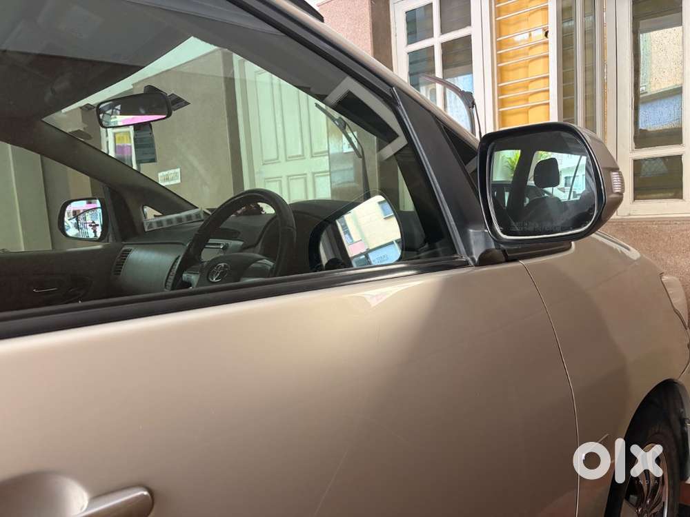2015 Toyota Innova 2.5 Vx Diesel Manual 8-seater - Good Condition
