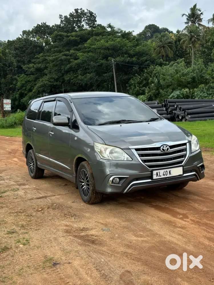 Toyota Innova 2.5 G 2014 Diesel 7 Seater