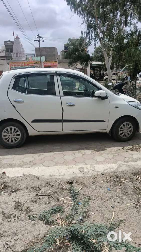 Hyundai I10 Asta Petrol 2013