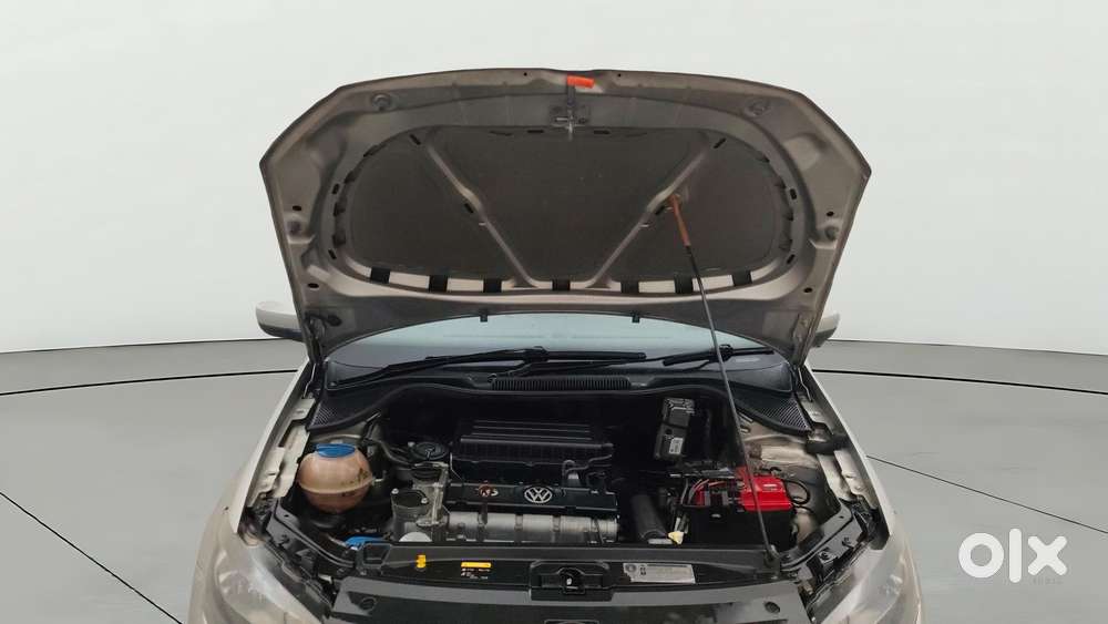 Volkswagen Vento 2010-2013 Petrol Highline, 2013, Petrol