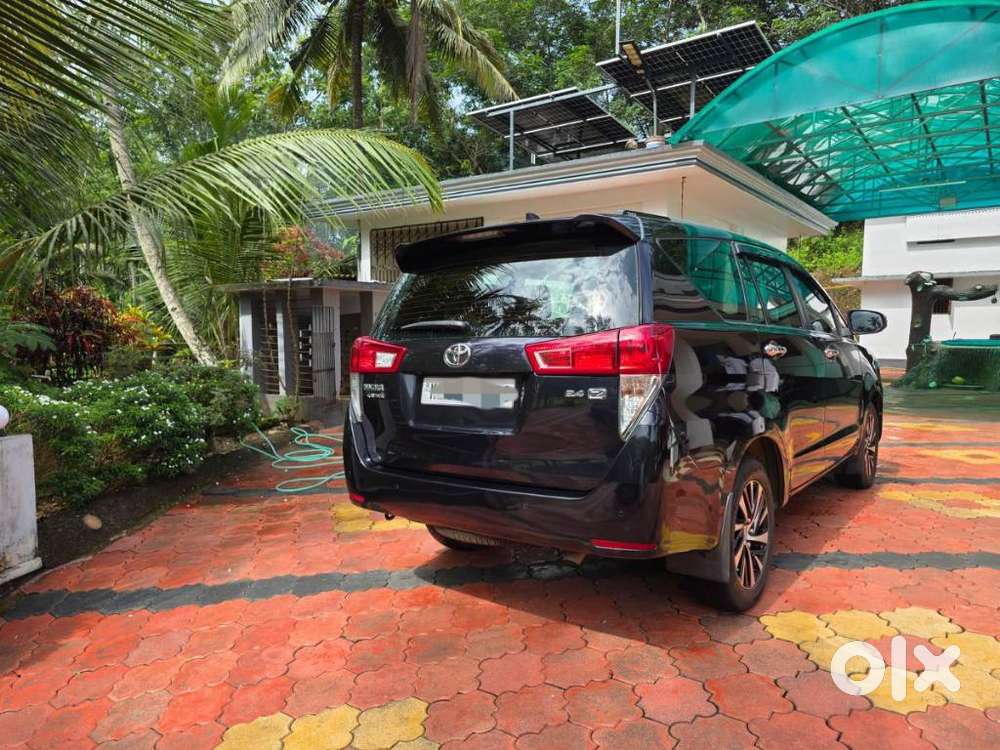 Toyota Innova Crysta [2020-ongoing] 2.4 Zx At 7 Str, 2021, Petrol