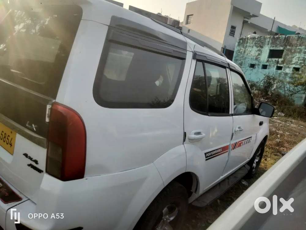 Tata Safari Storme 2015 Diesel Manual Car