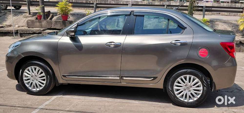 Maruti Suzuki Swift Dzire 1.2 Zxi Bsiv, 2022, Petrol