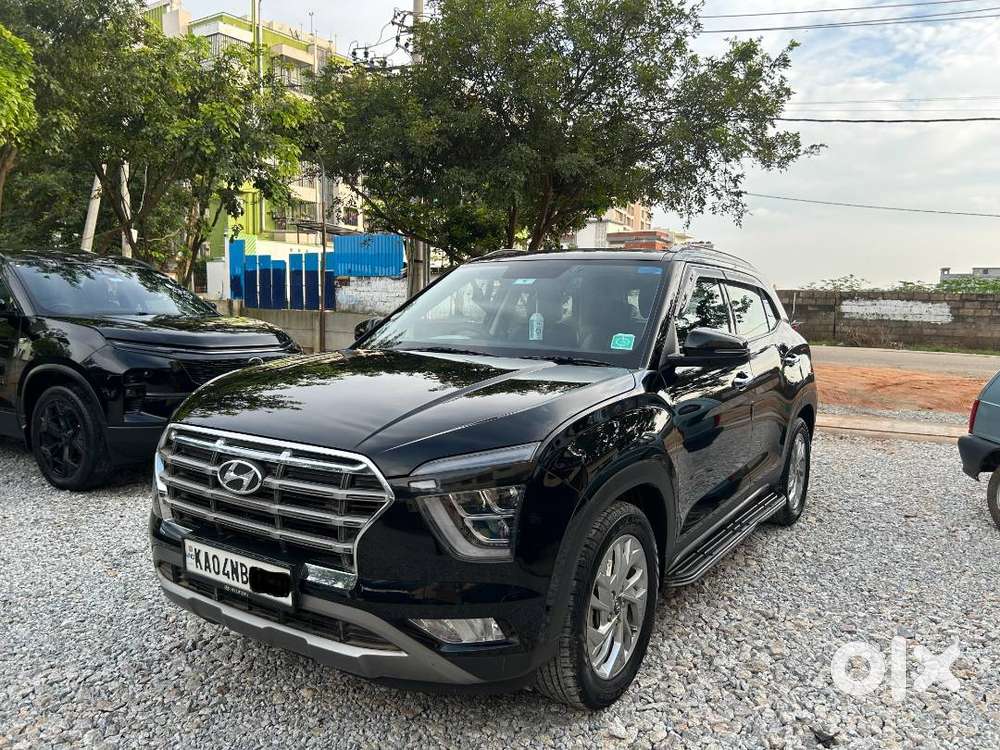 Hyundai Creta | Manual | 1.5l Petrol | Phantom Black | 2023
