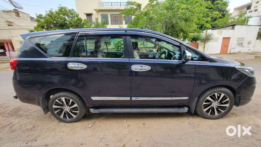 Toyota Innova Crysta [2020-ongoing] 2.4 Zx At 7 Str, 2022, Diesel
