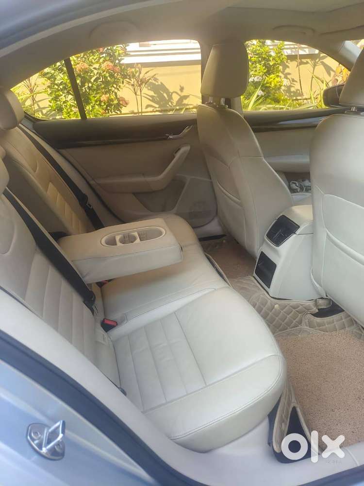 2014 Skoda Octavia Elegance 2.0 Tdi Automatic
