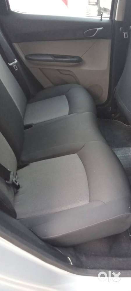 Tata Tiago 1.2 Revotron Xm, 2018, Petrol