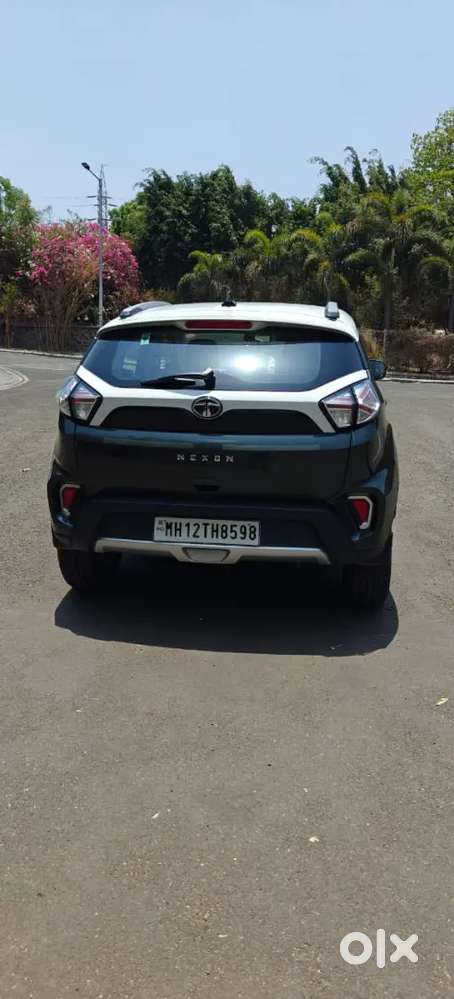 Tata Nexon Diesel Automatic With Sunroof 2021