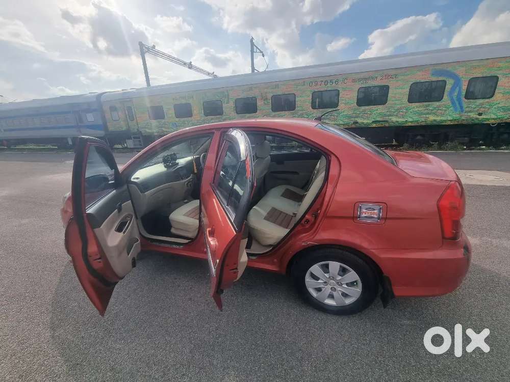 Hyundai Verna Transform 2010