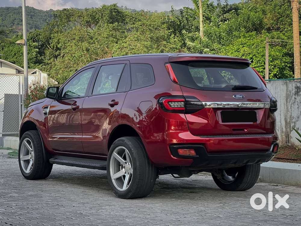 Ford Endeavour 2.2 Trend At 4x2, 2016, Diesel