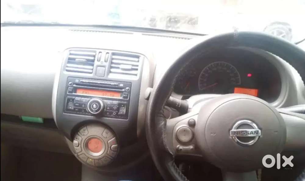 Nissan Sunny Petrol 2013